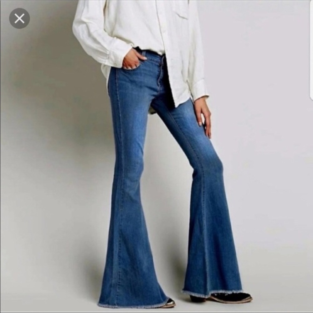 AC for AG Flare Jeans Size 27 Skin 5 NWOT
